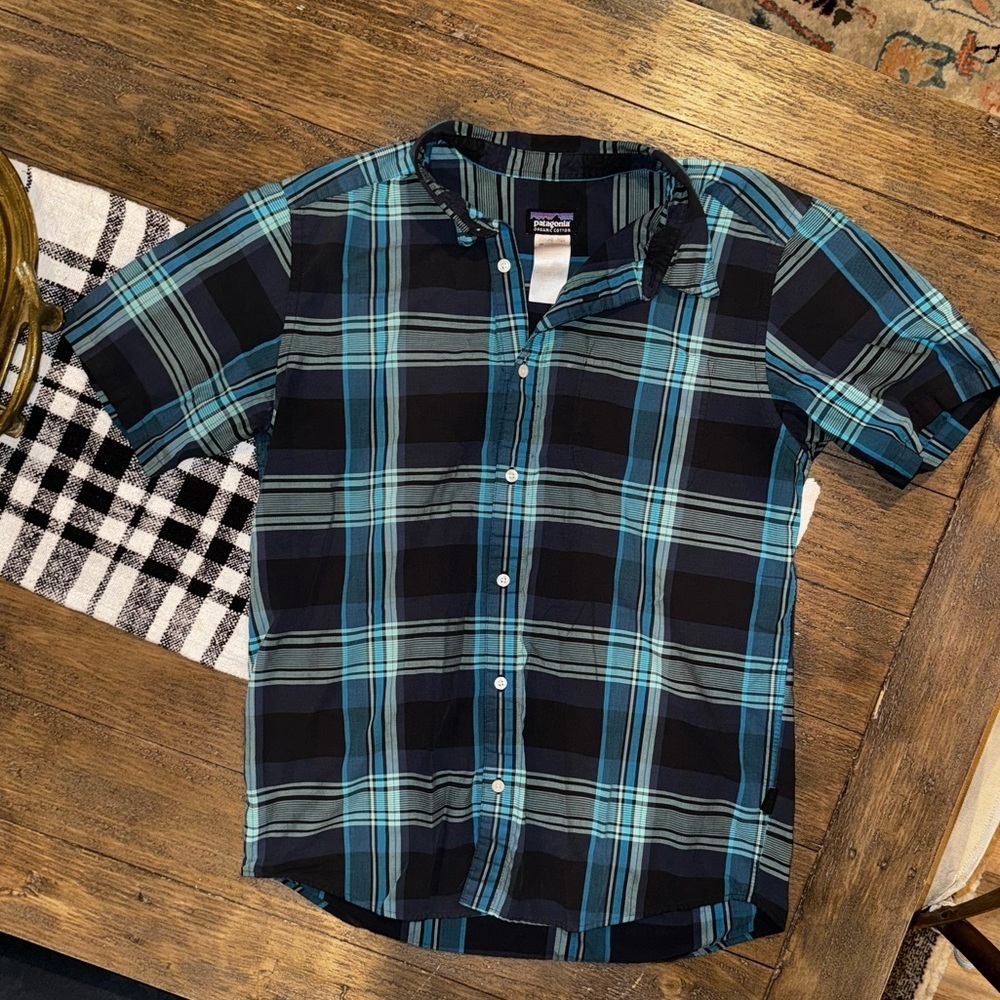 Patagonia Organic Cotton Blue Plaid Short Sleeve Button Down Shirt Size Large